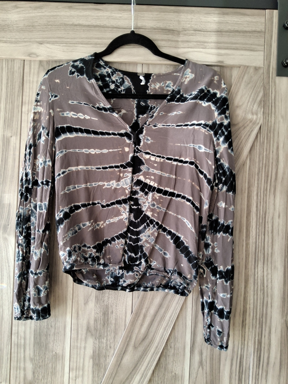 Women’s Tie-Dye Button Front Blouse in Taupe and Black